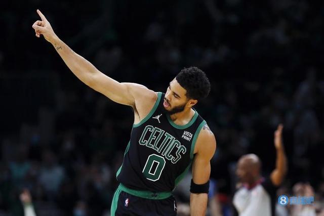 跟队记者透 跟队记者透