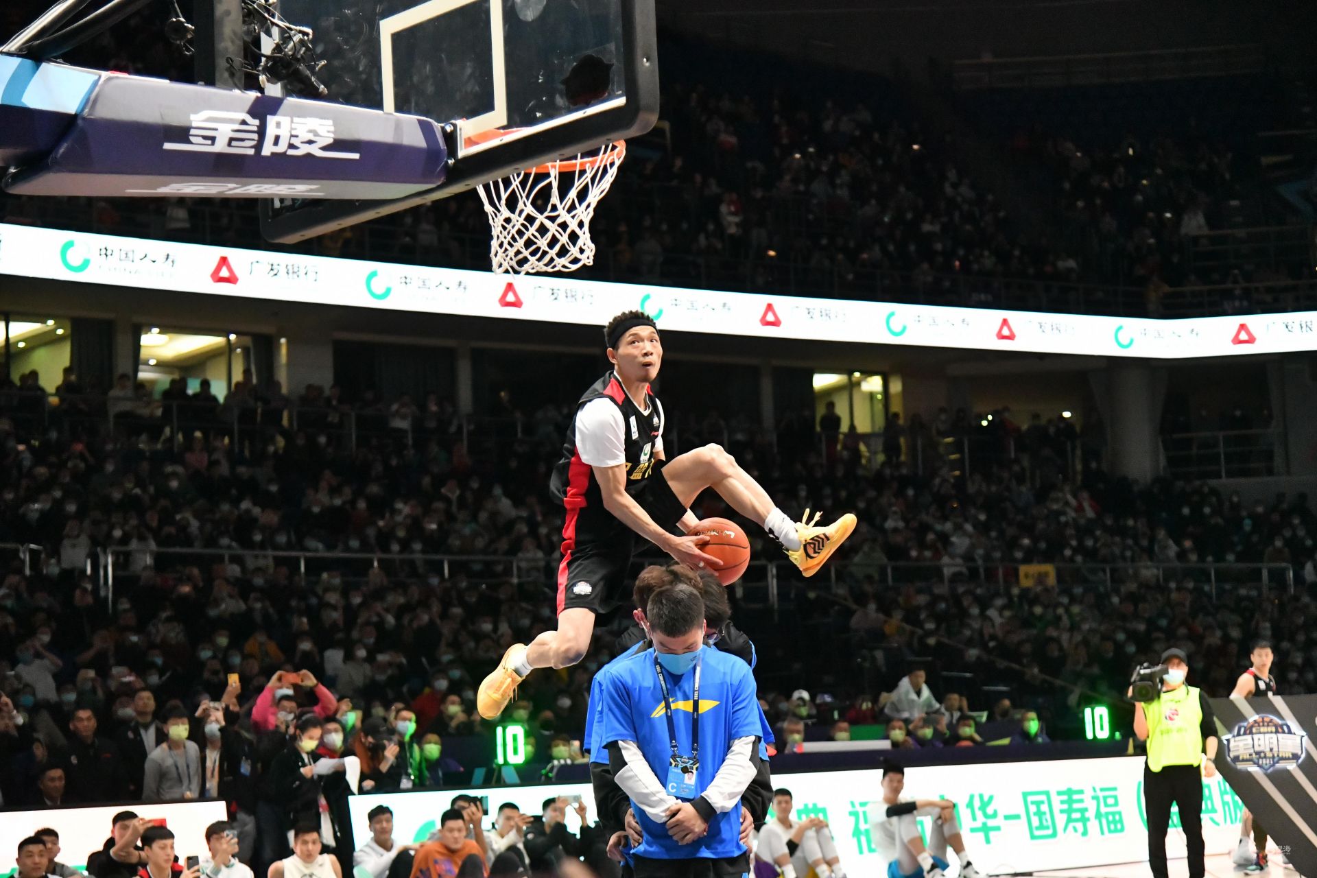 据赛事运营 据赛事运营